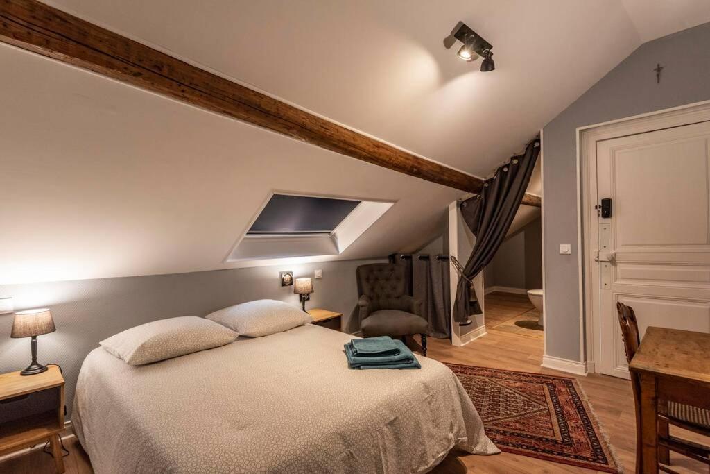 Moet Lägenhet Reims Exteriör bild