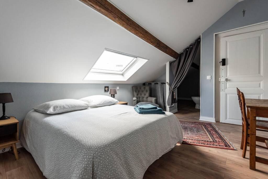 Moet Lägenhet Reims Exteriör bild